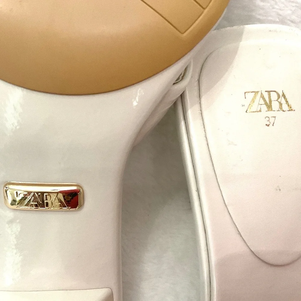 Zara White Open Toe Square Padded Dressy High Heel Sandals Size US7/EU37